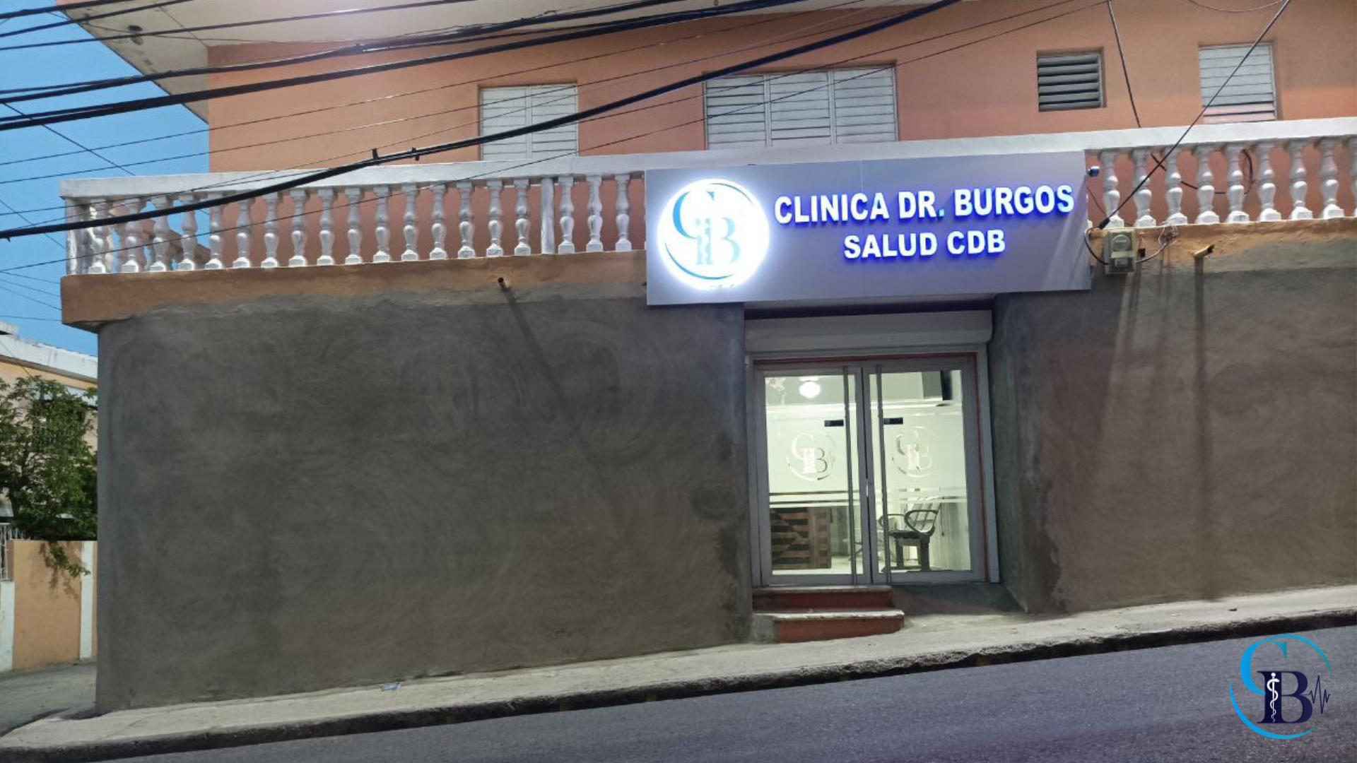 Frente lado derecho